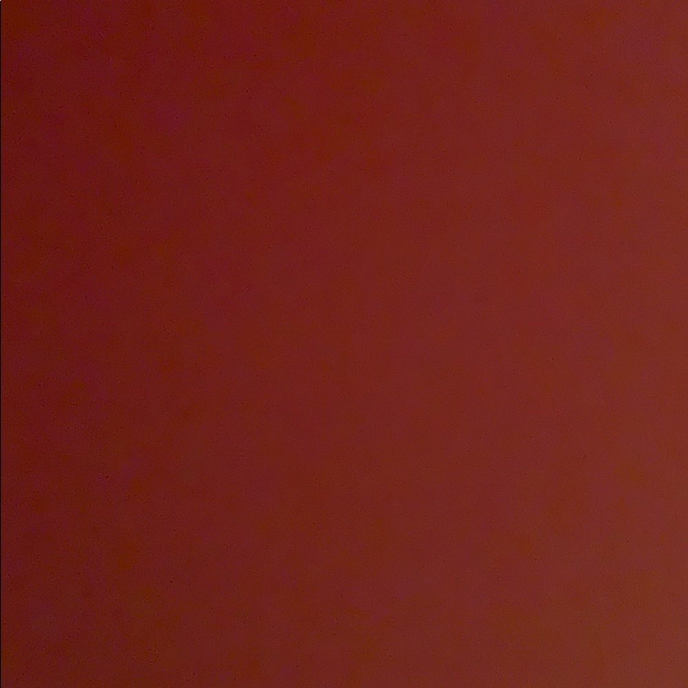 Meet your Posher, Nola